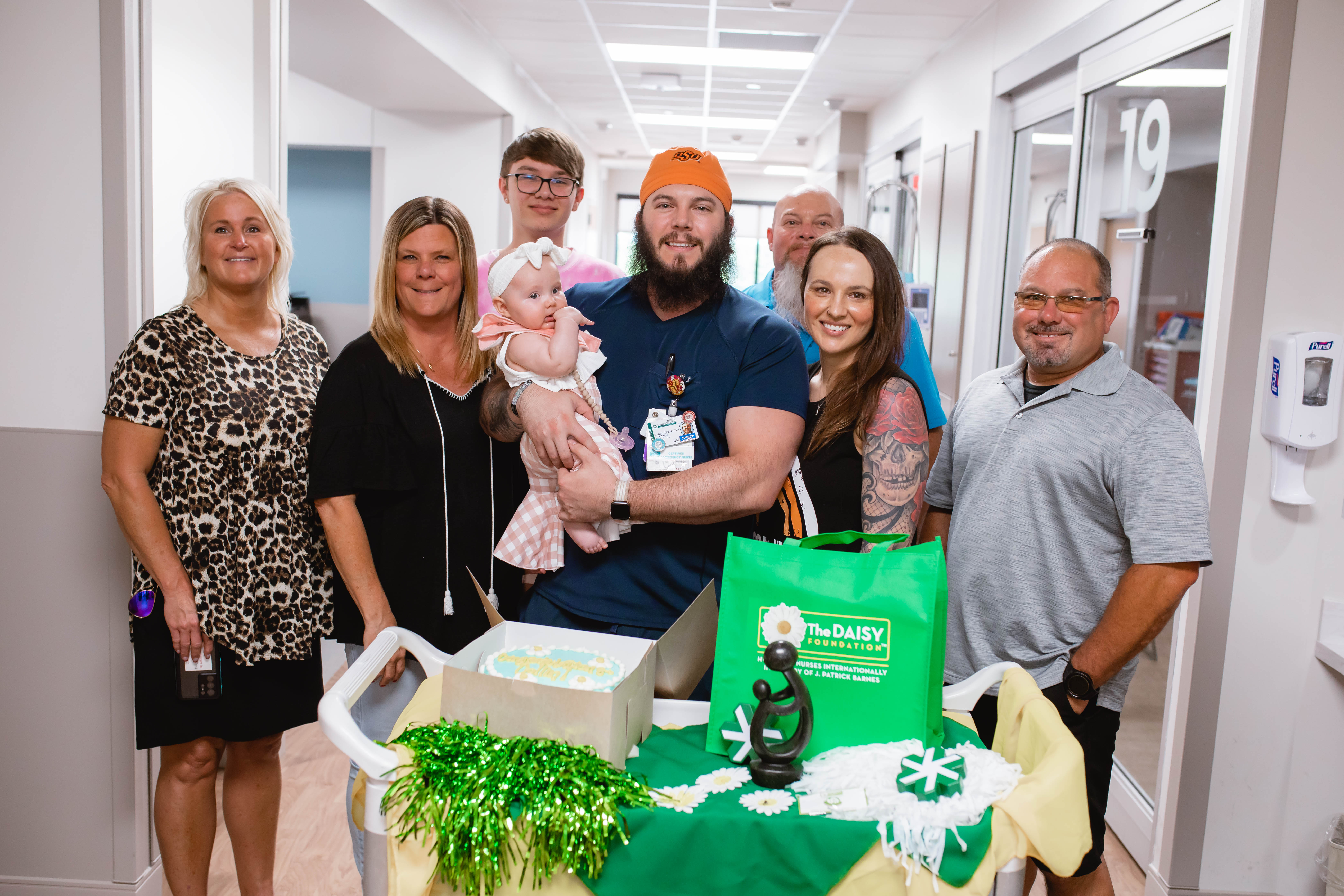 ICU Nurse Honored for Care Provided to Critically Ill Patient, Spouse